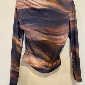 SHEIN Asymmetrical Blue and Orange Fitted Crop Top